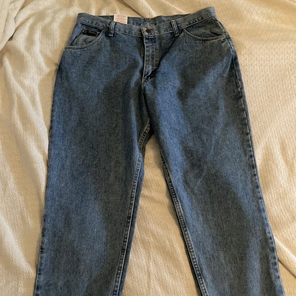 Men's Wrangler Jeans Medium 18x32